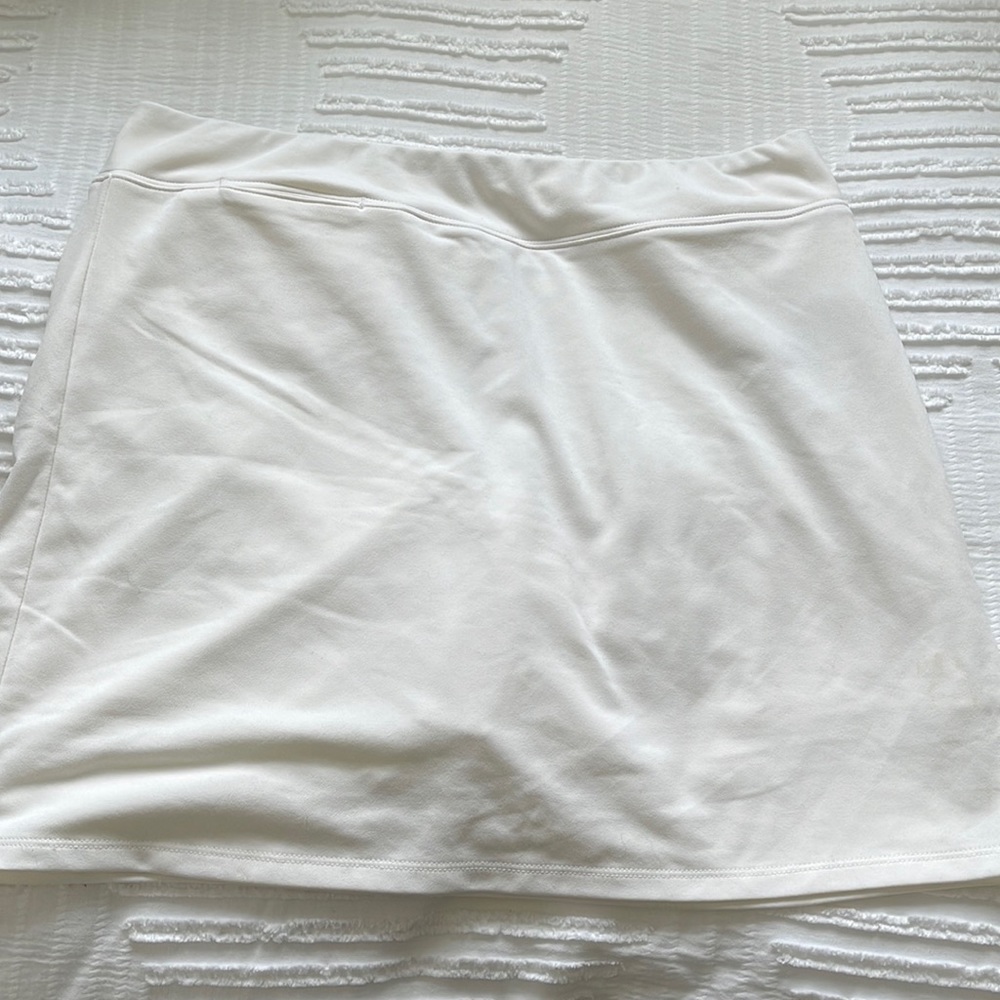 Adidas golf skort- white